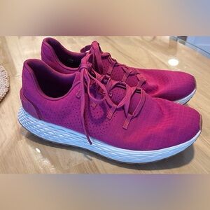 NOBULL Women's Sneakers size 10